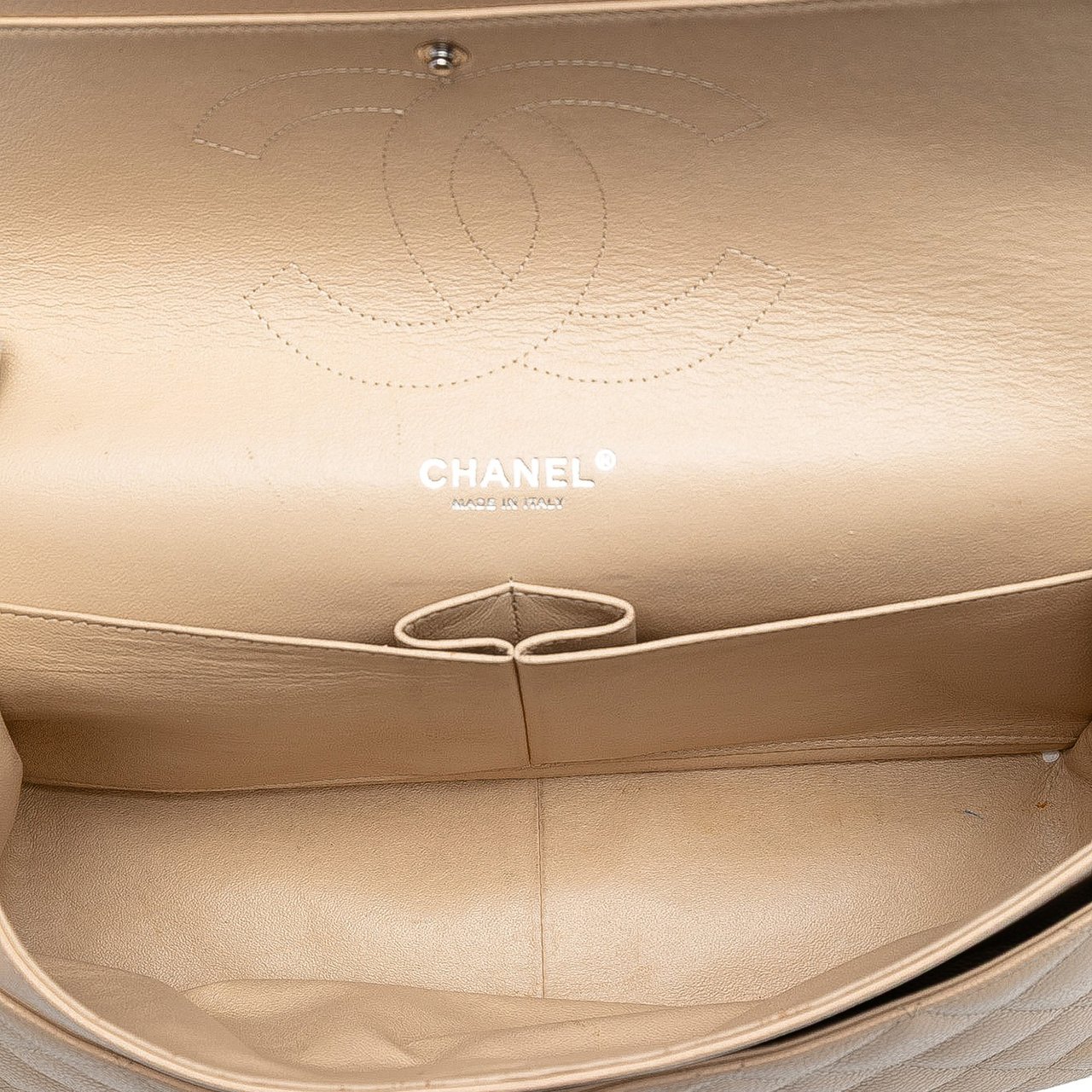 Chanel Jumbo Classic Caviar Double Flap Bruin