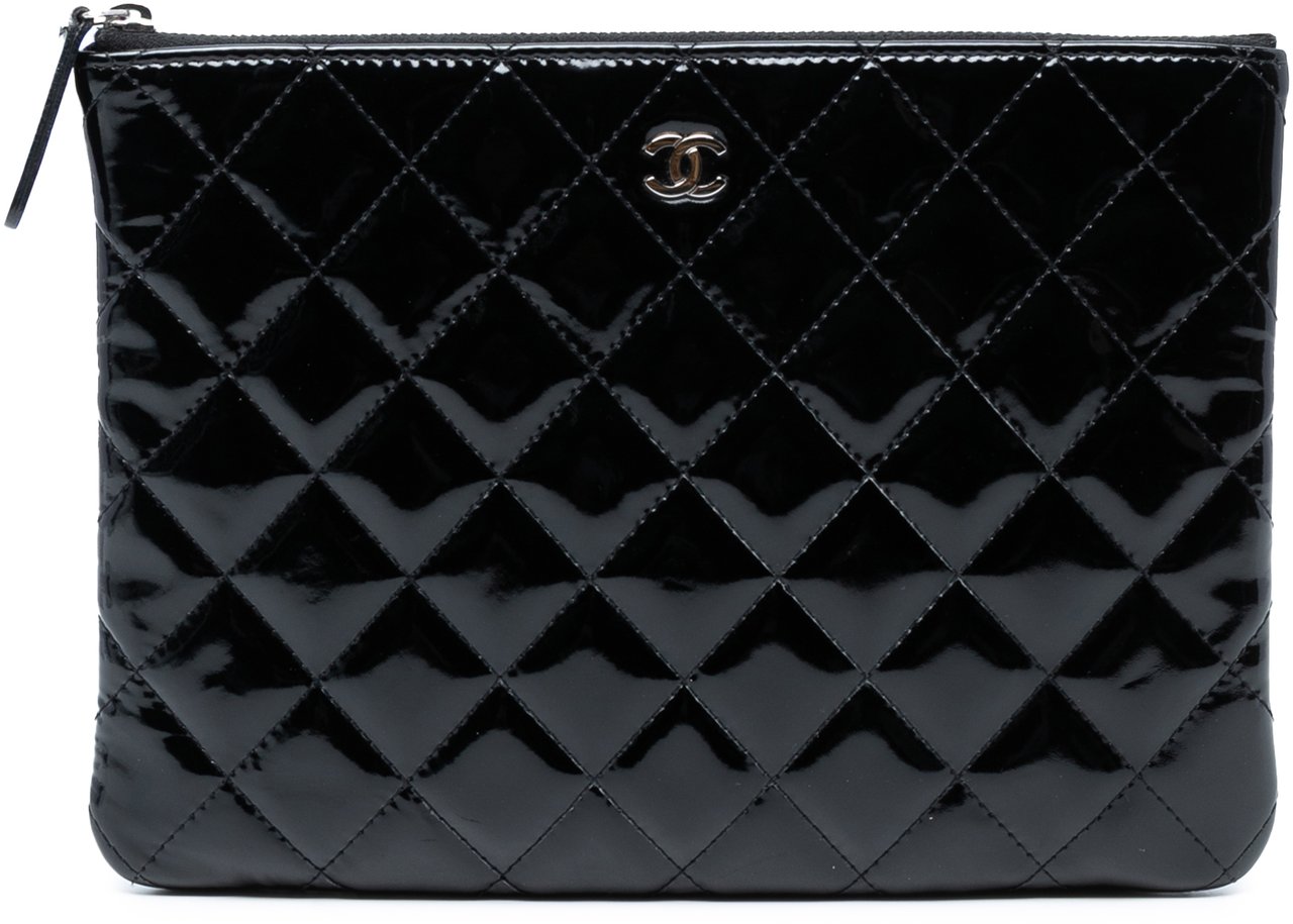 Chanel Medium Quilted Patent O Case Clutch Zwart