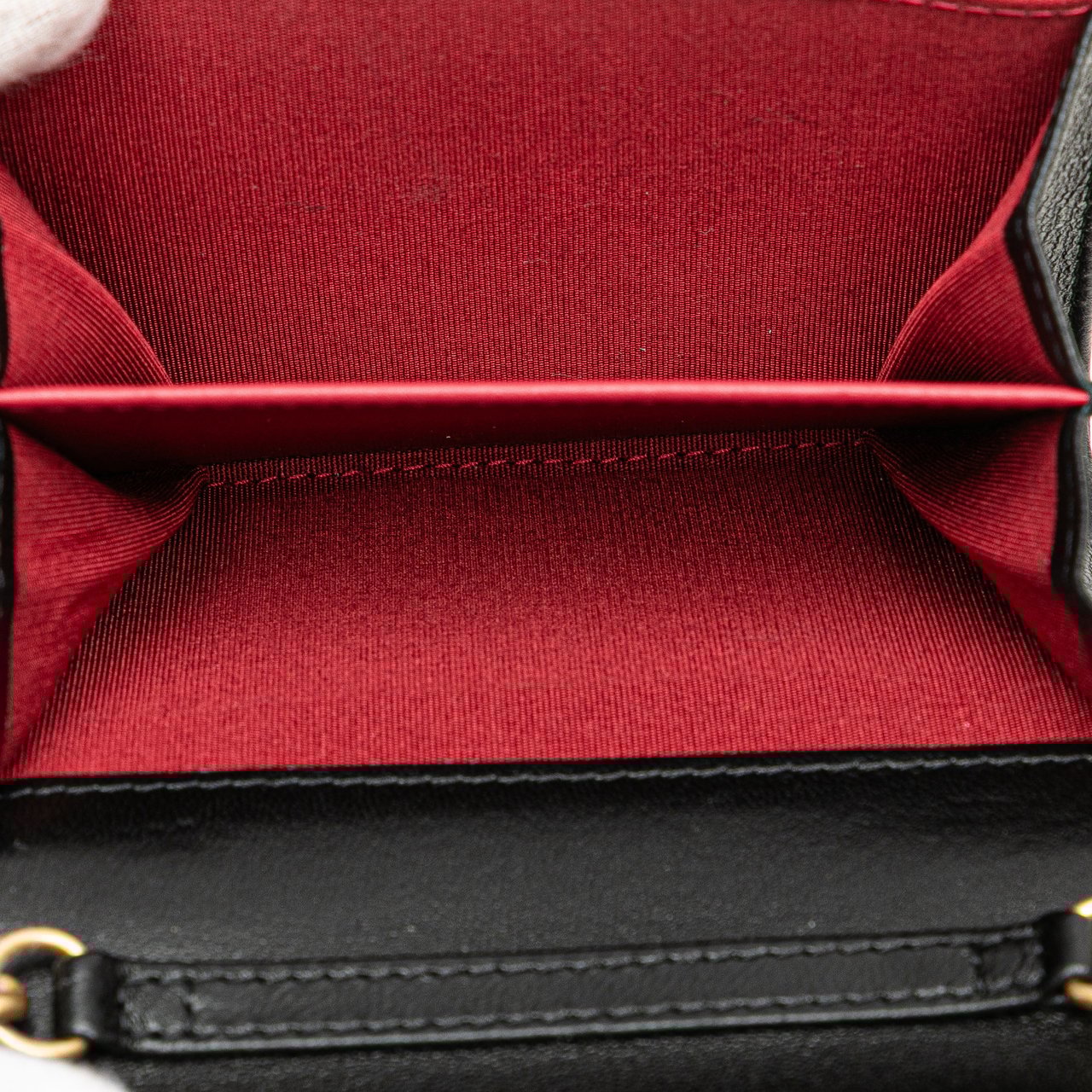 Chanel Quilted Lambskin Chanel 19 Card Holder On Chain Zwart