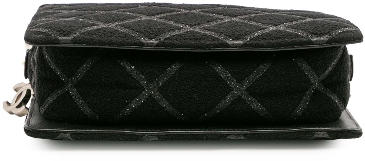 Chanel CC Tweed Chain Fantasy Crossbody Zwart