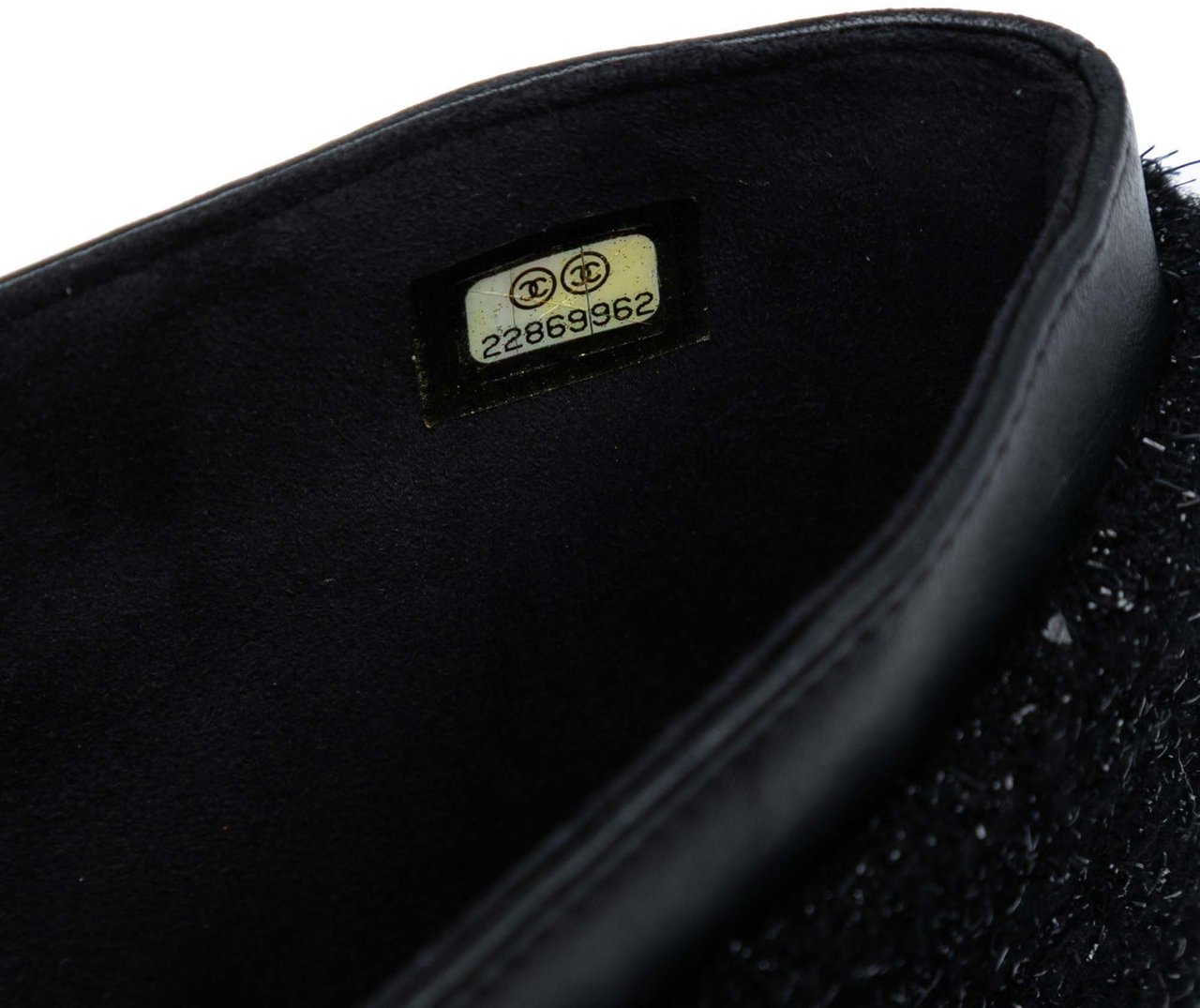 Chanel CC Tweed Chain Around Tablet Holder Crossbody Zwart