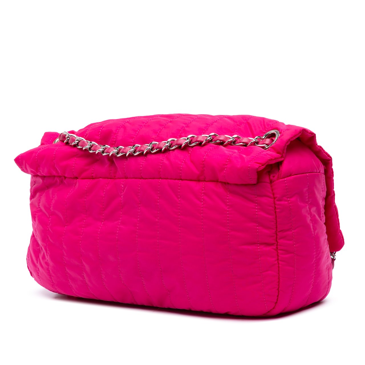 Chanel Jumbo Quilted Nylon Soft Shell Flap Roze