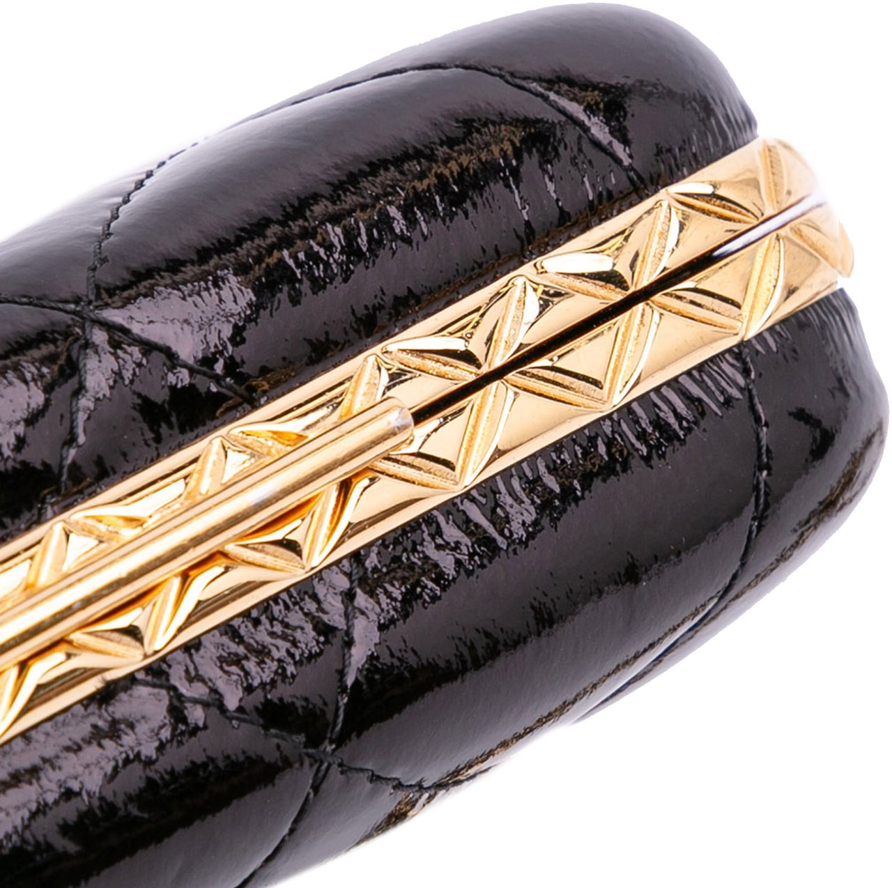 Chanel Large Glazed Goatskin Box With Chain Zwart