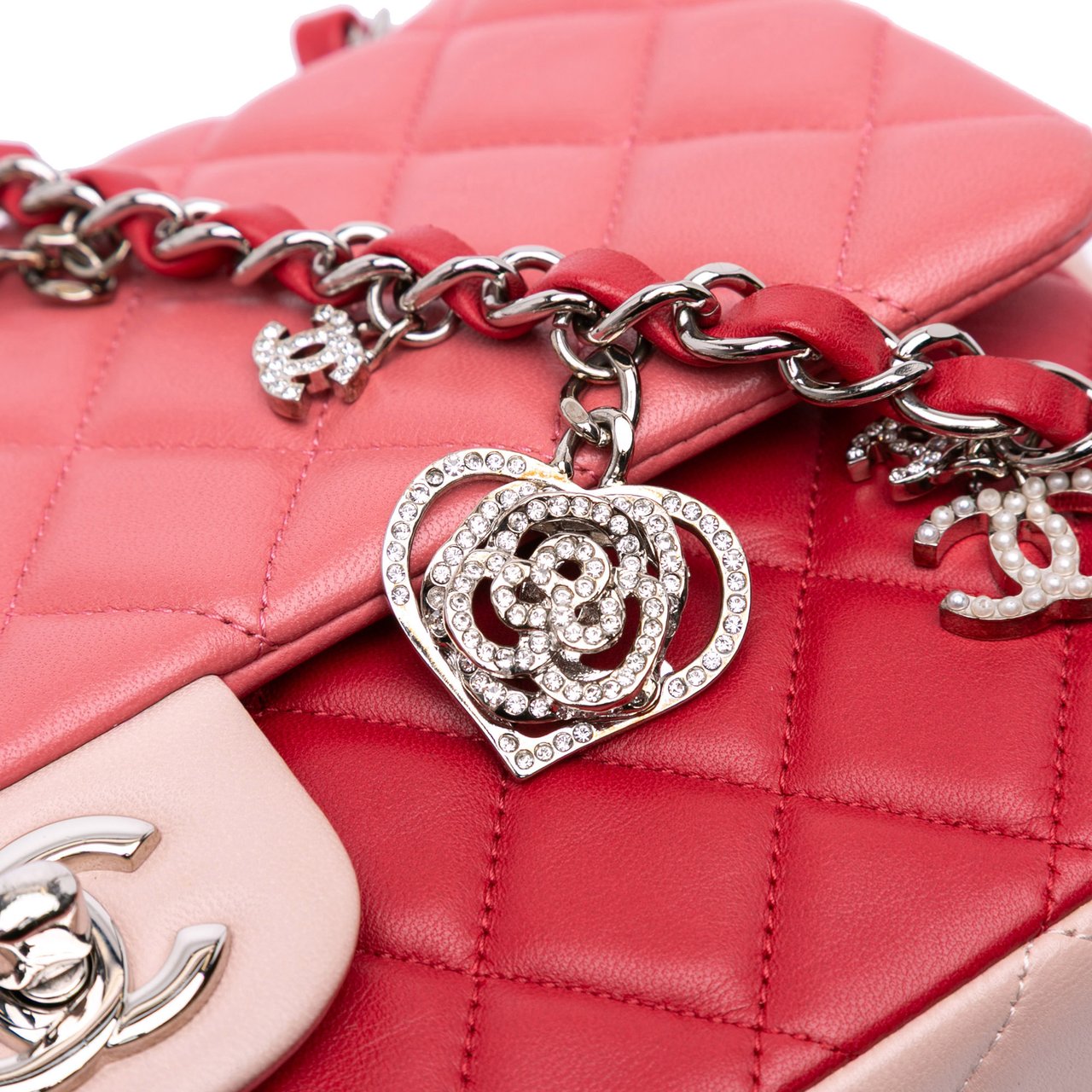 Chanel Medium Classic Tricolor Lambskin Valentines Heart Charms Single Flap Roze