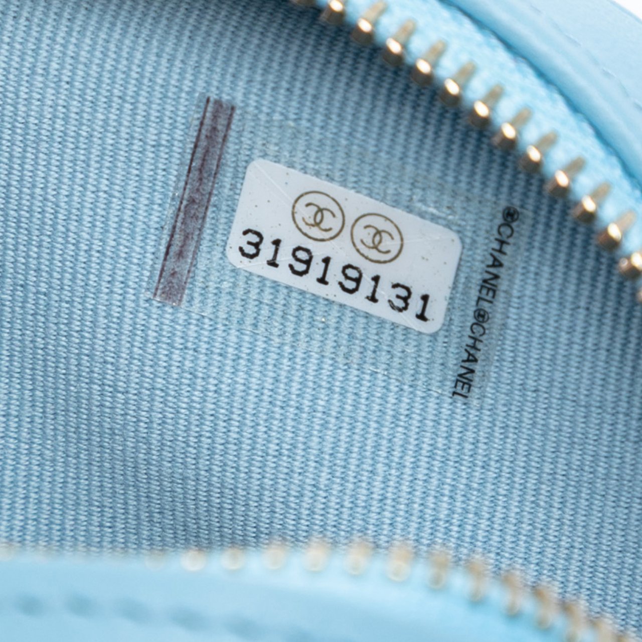 Chanel Mini Lambskin CC in Love Heart Crossbody Blauw