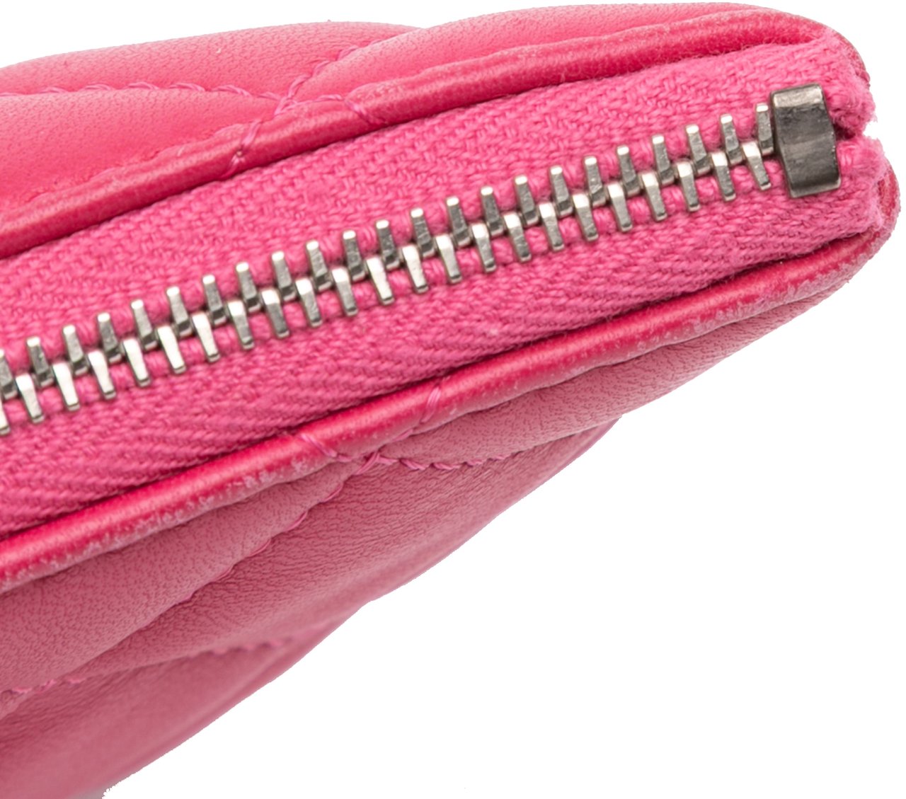 Chanel Large Quilted Lambskin O Case Clutch Roze