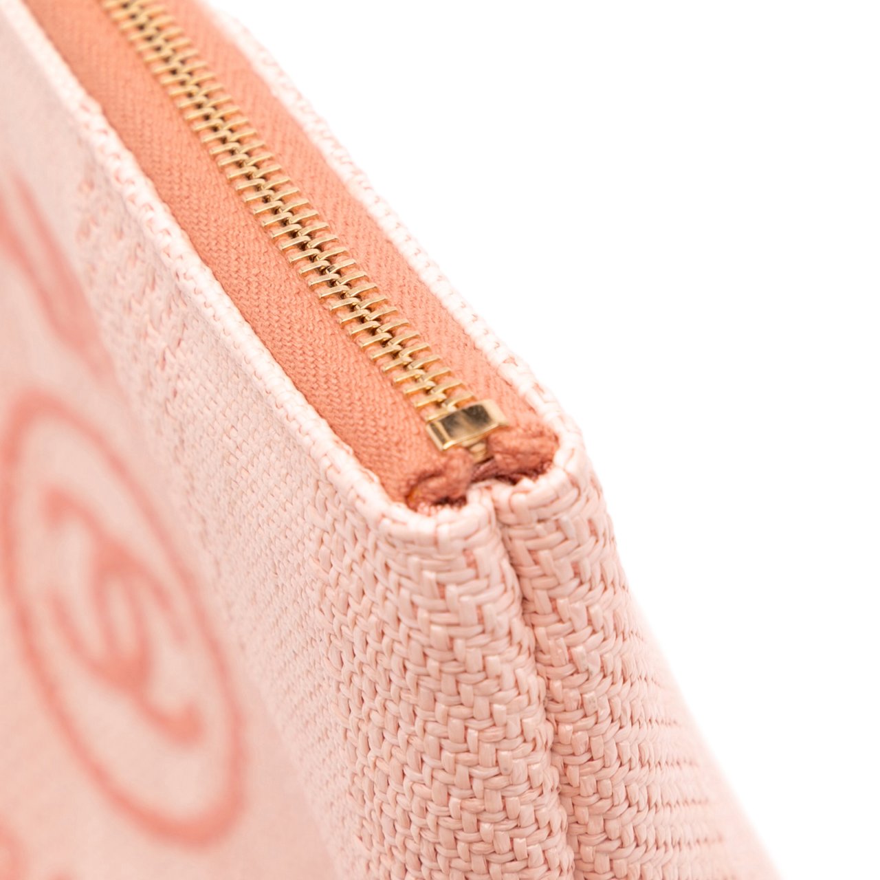 Chanel Medium Tweed Deauville O Case Roze