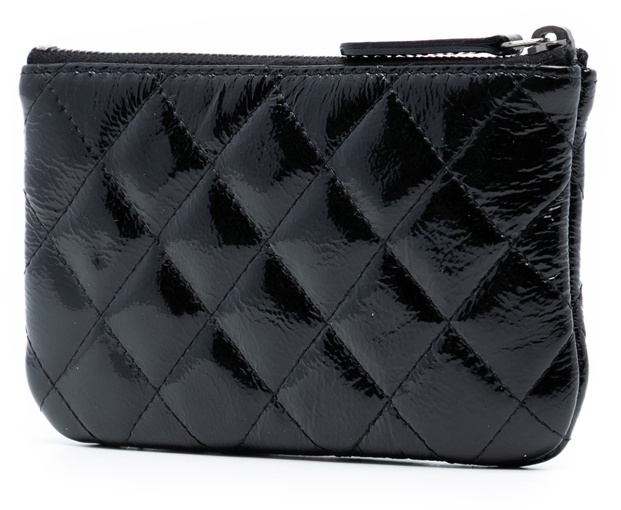 Chanel CC Quilted Patent Pouch Zwart