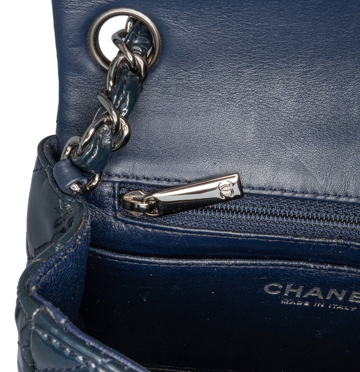Chanel Mini Square Classic Patent Single Flap Blauw