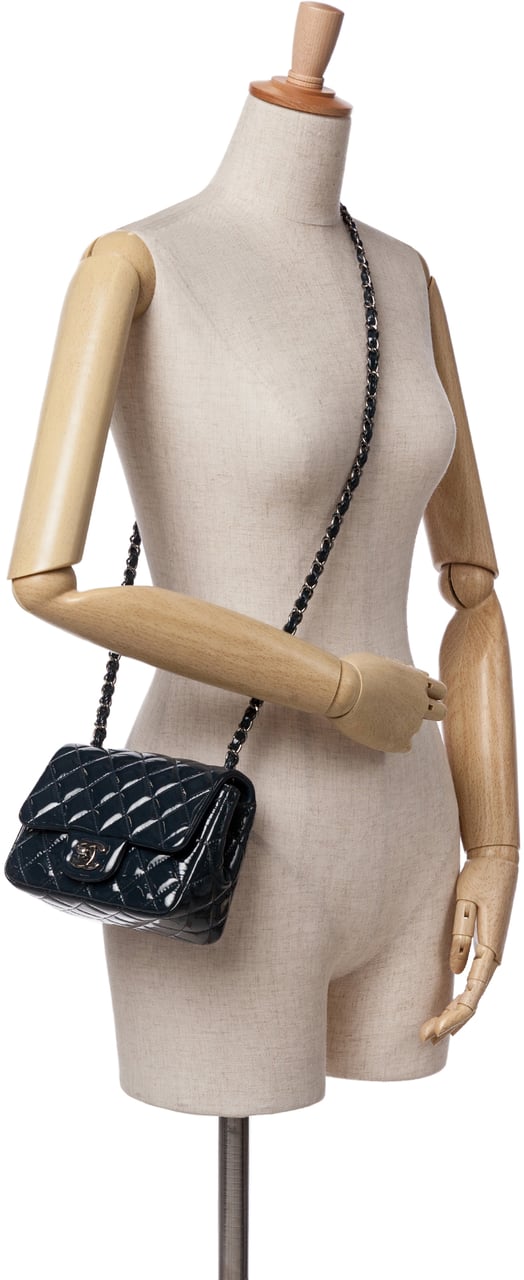 Chanel Mini Square Classic Patent Single Flap Blauw