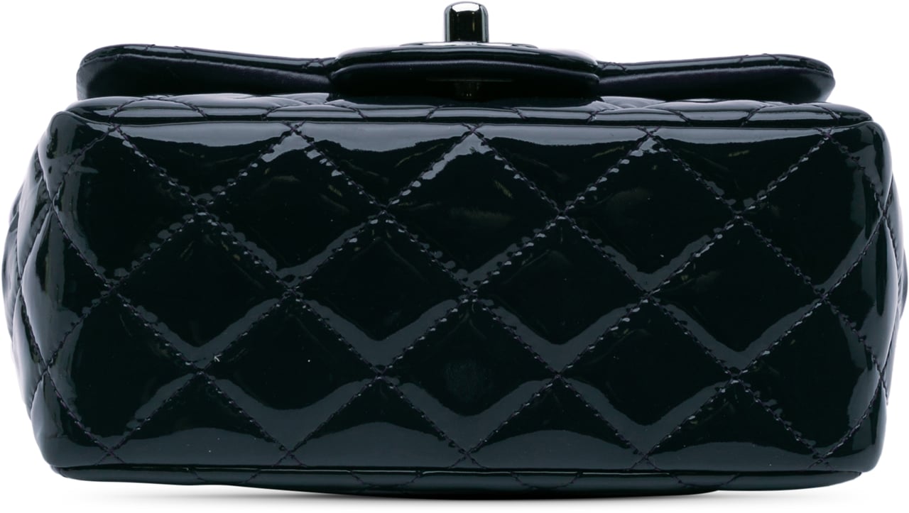 Chanel Mini Square Classic Patent Single Flap Blauw