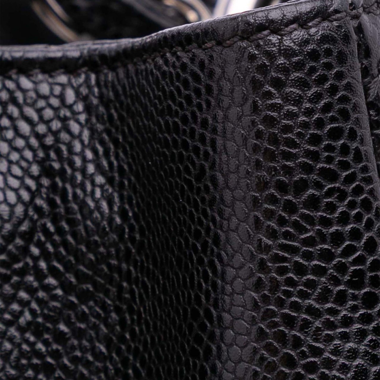 Chanel Caviar Grand Shopping Tote Zwart