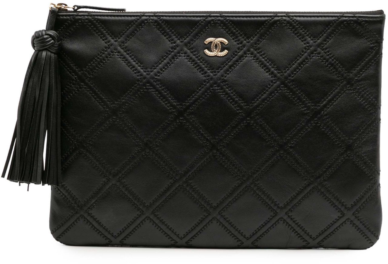 Chanel Medium Quilted Lambskin Double Stitch Tassel O Case Clutch Zwart