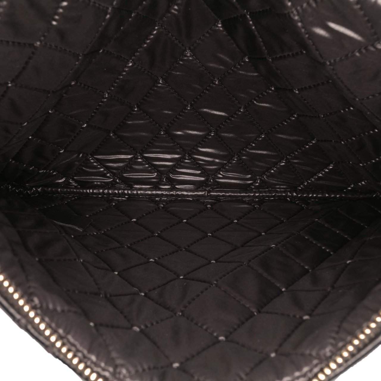Chanel Medium Quilted Lambskin Double Stitch Tassel O Case Clutch Zwart