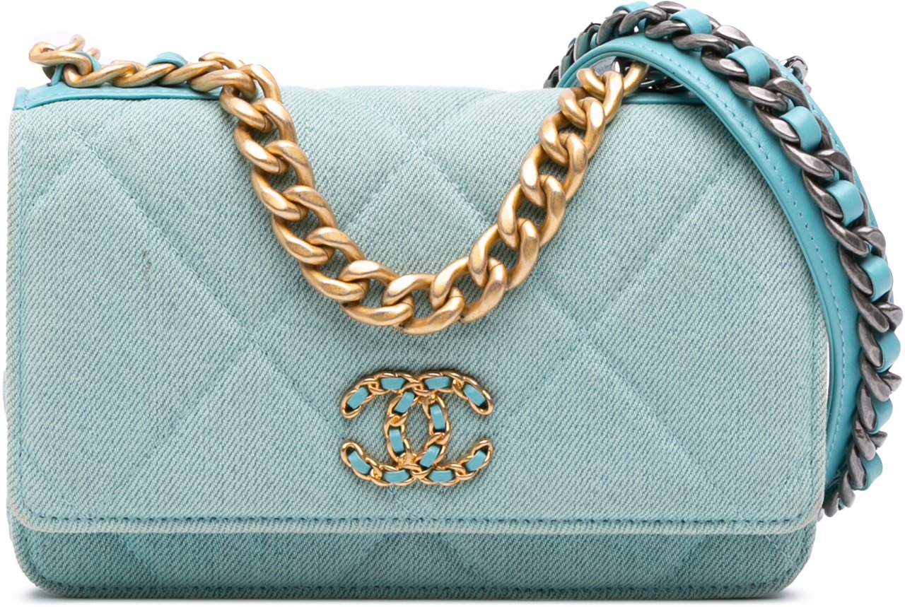 Chanel Denim 19 Wallet on Chain Blauw