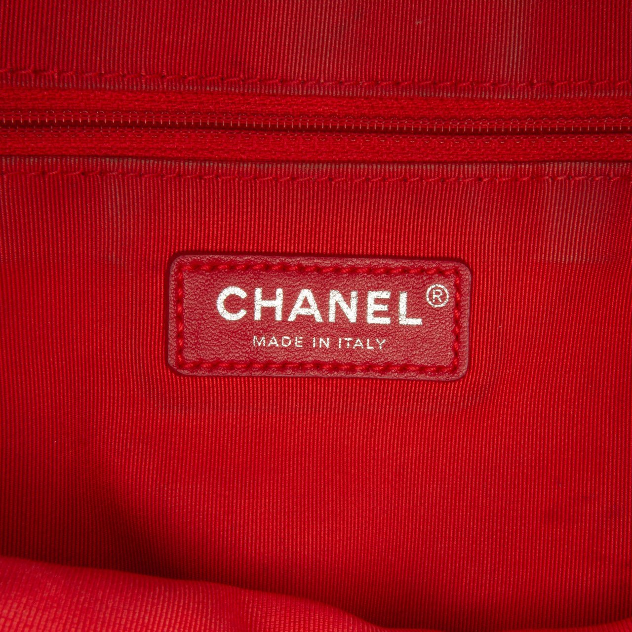 Chanel Tweed Street Allure Camera Bag Rood