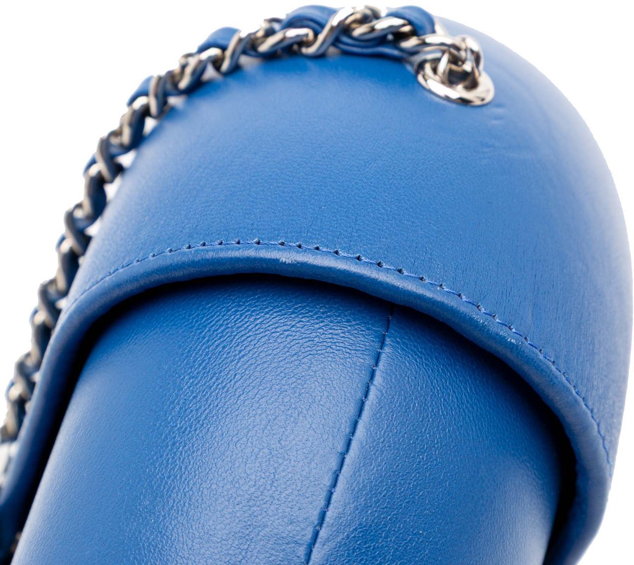 Chanel Lambskin Evening In The Air Crossbody Blauw
