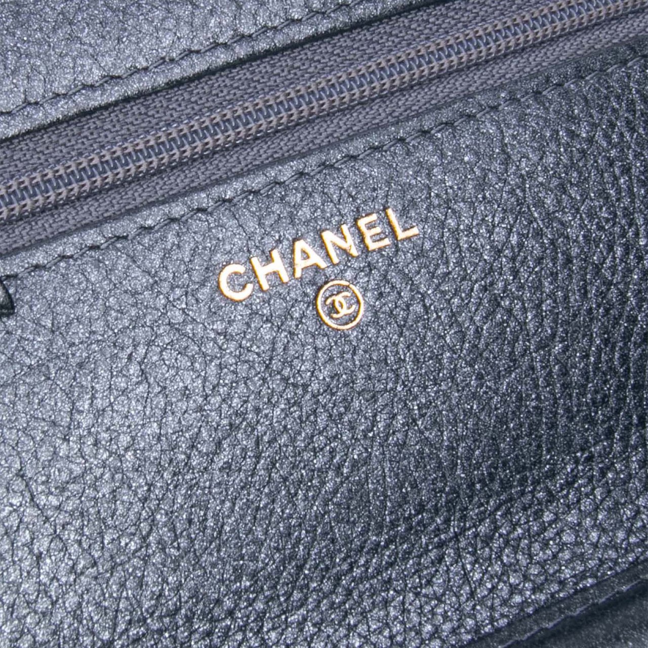 Chanel Quilted Lambskin Boy Wallet On Chain Zwart