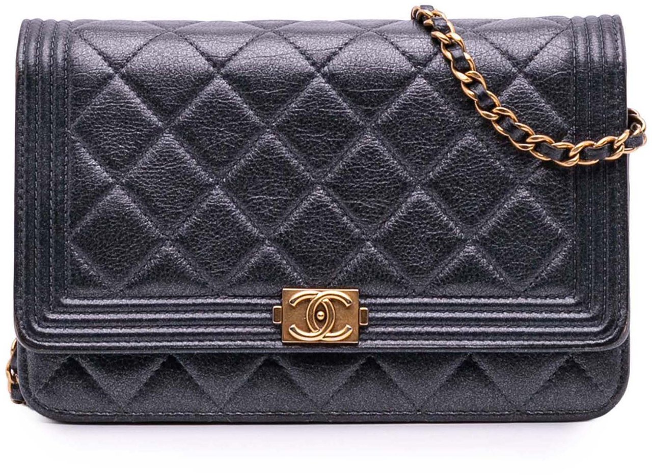 Chanel Quilted Lambskin Boy Wallet On Chain Zwart
