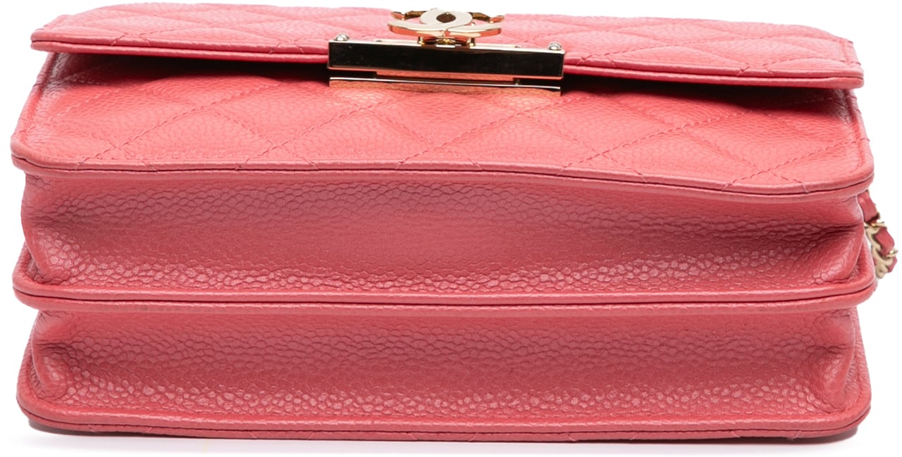 Chanel Quilted Caviar Golden Class Wallet On Chain Roze