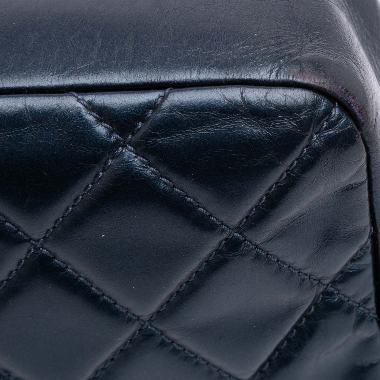 Chanel Medium Quilted Glazed Calfskin Coco Pleats Flap Blauw