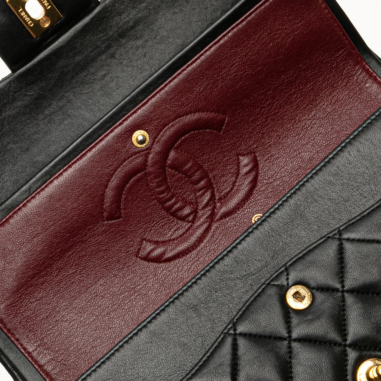 Chanel Medium Classic Lambskin Double Flap Zwart