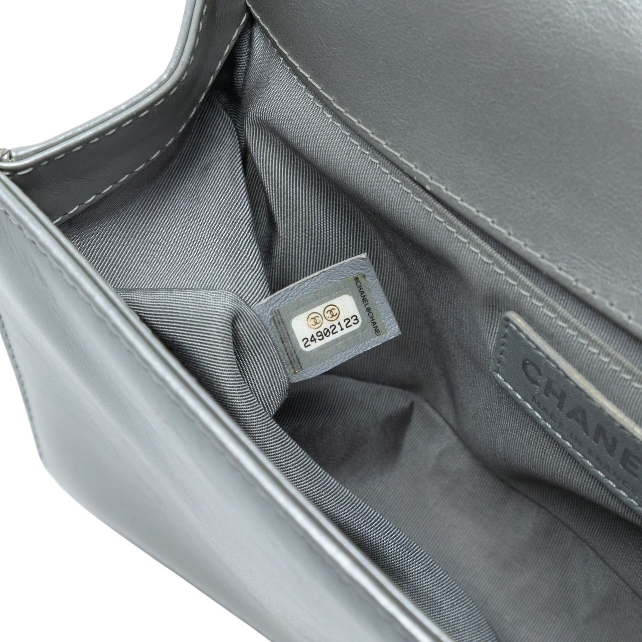 Chanel Old Medium Chevron Lambskin and Braided Tweed Jacket Boy Flap Zilver