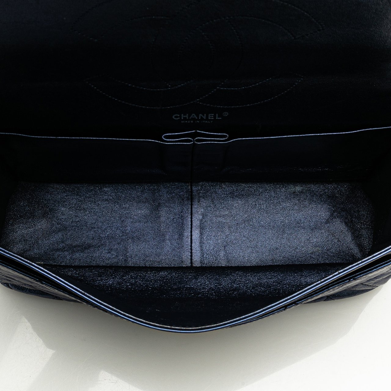 Chanel Reissue 2.55 Aged Metallic Calfskin Flap 226 Blauw