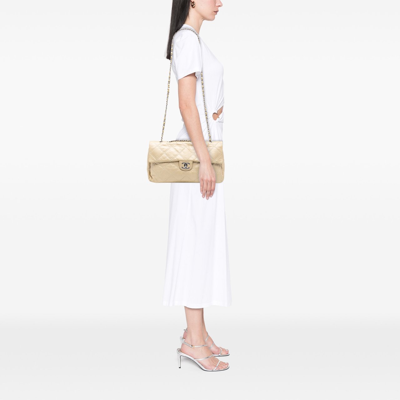 Chanel Quilted Lambskin Ultimate Stitch Flap Bruin