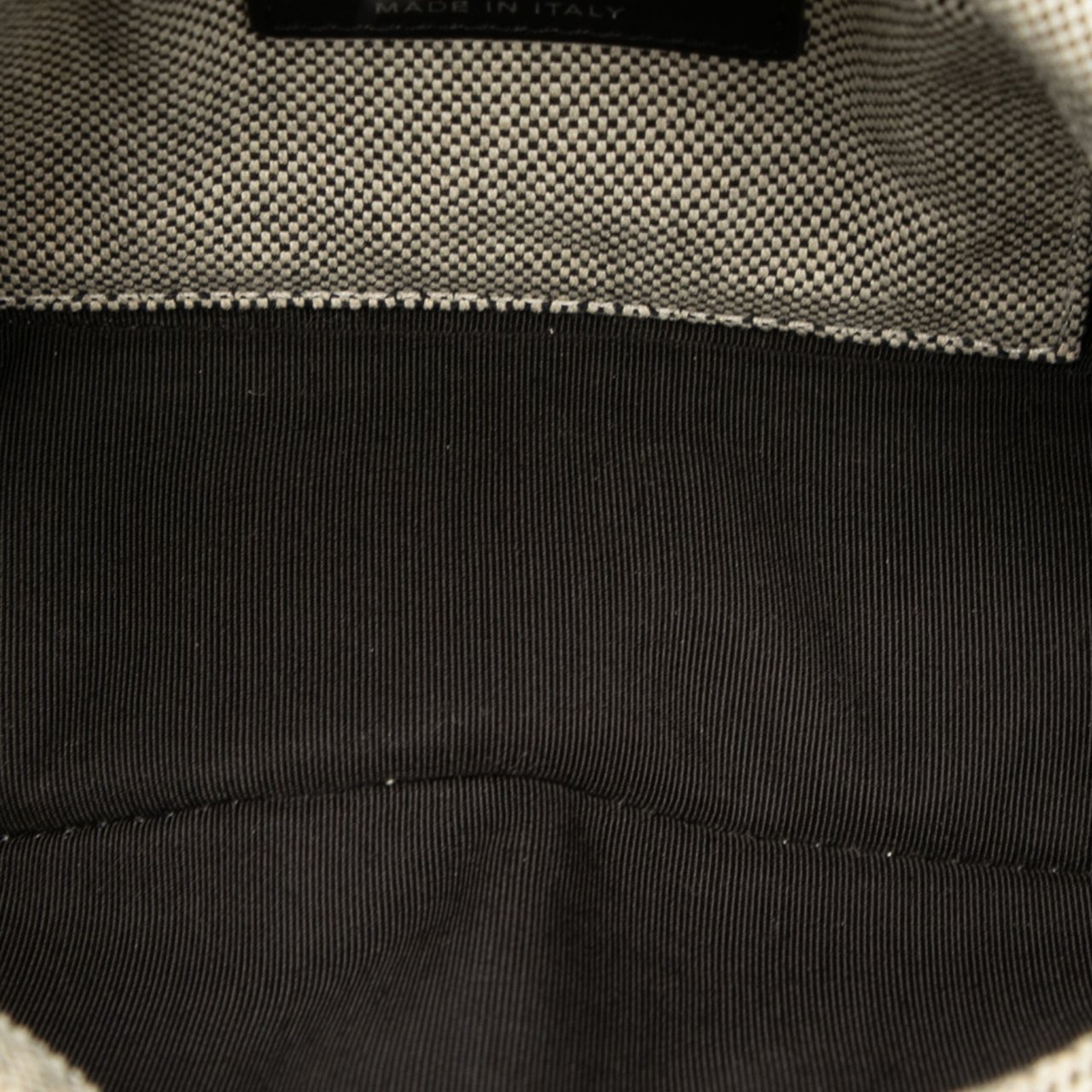 Chanel Canvas CC Camellia No. 5 Shoulder Bag Grijs