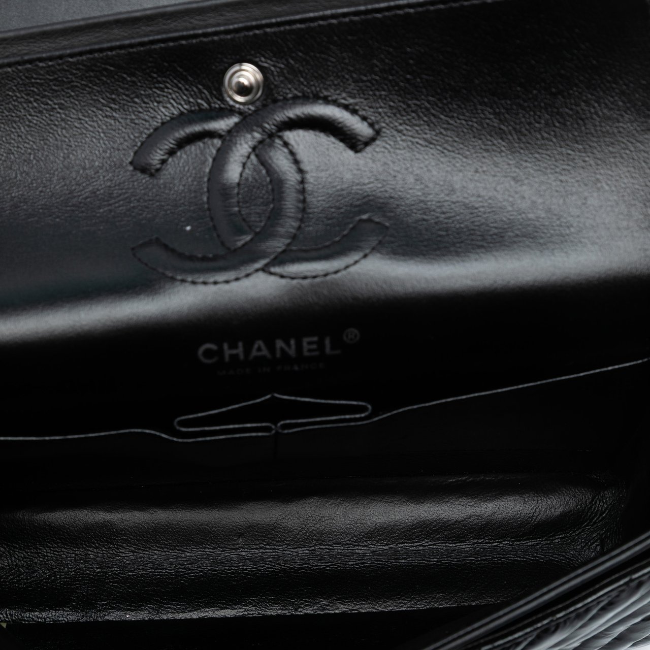 Chanel Small Classic Chevron Patent So Black Double Flap Zwart