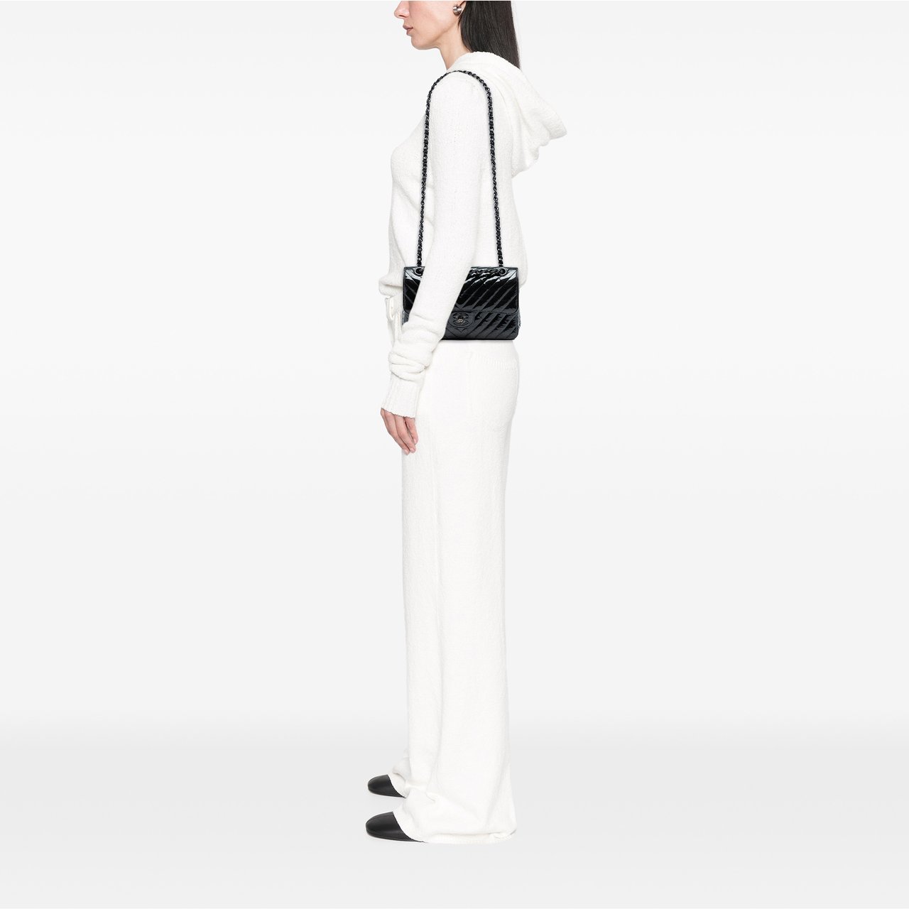 Chanel Small Classic Chevron Patent So Black Double Flap Zwart