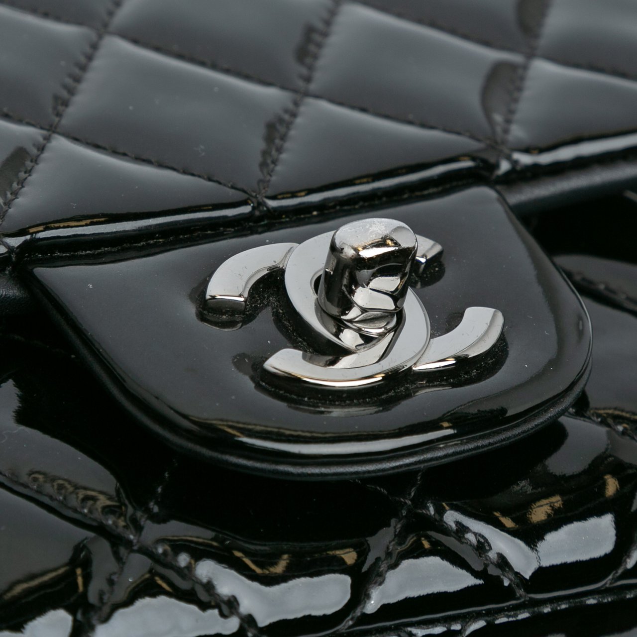 Chanel Mini Square Classic Patent Single Flap Zwart