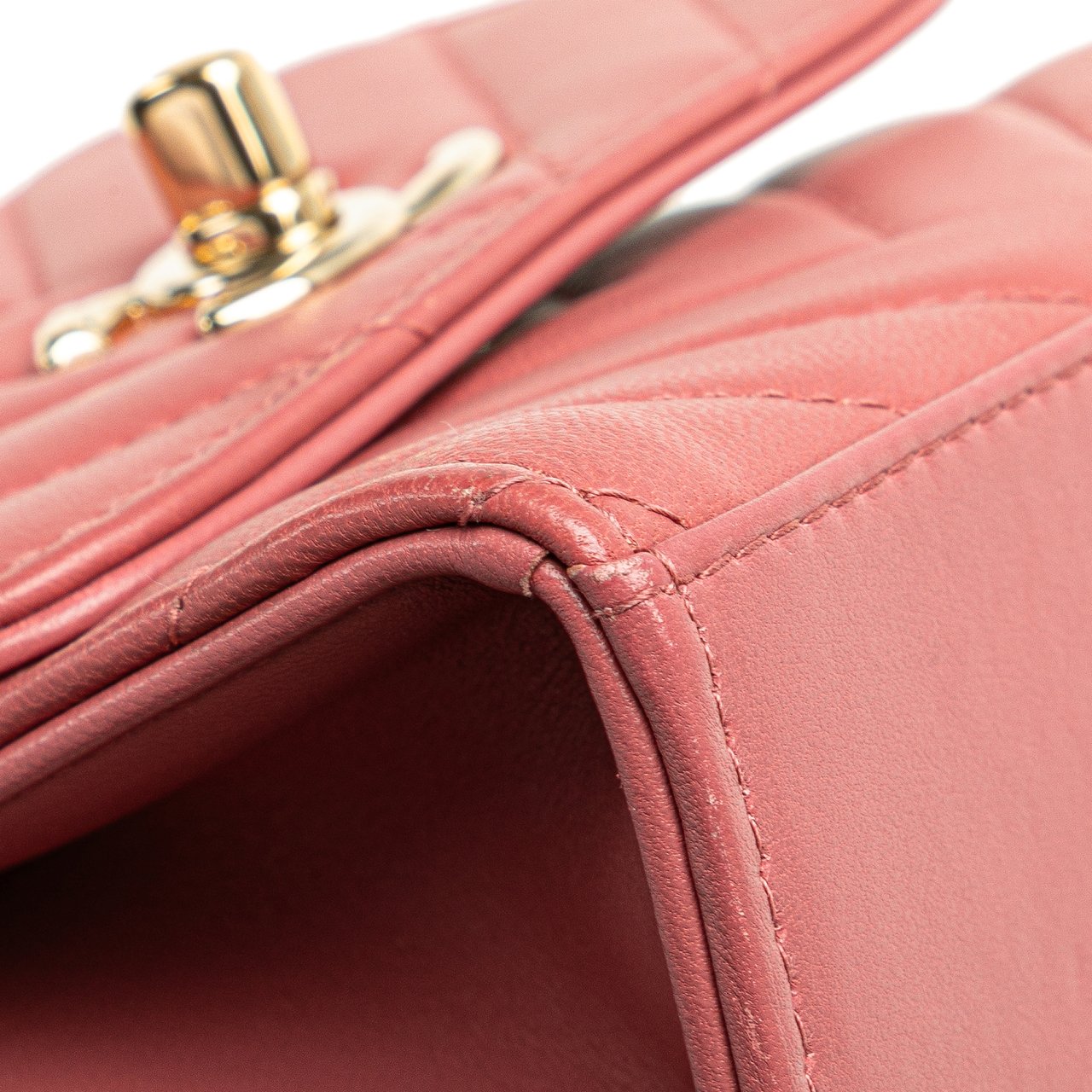 Chanel Mini Chevron Lambskin Trendy CC Chain Wallet Roze