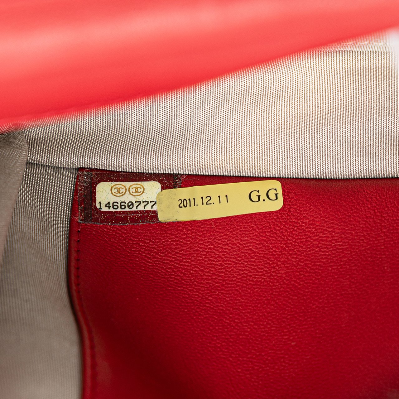 Chanel CC Calfskin Wallet On Chain Rood