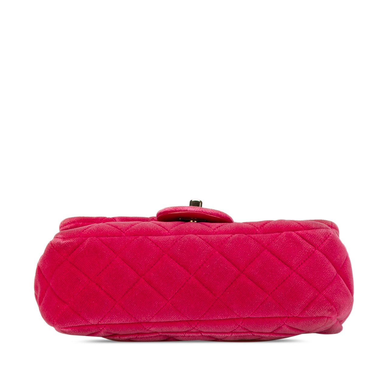 Chanel Mini Quilted Velvet Pearl Crush Single Flap Roze