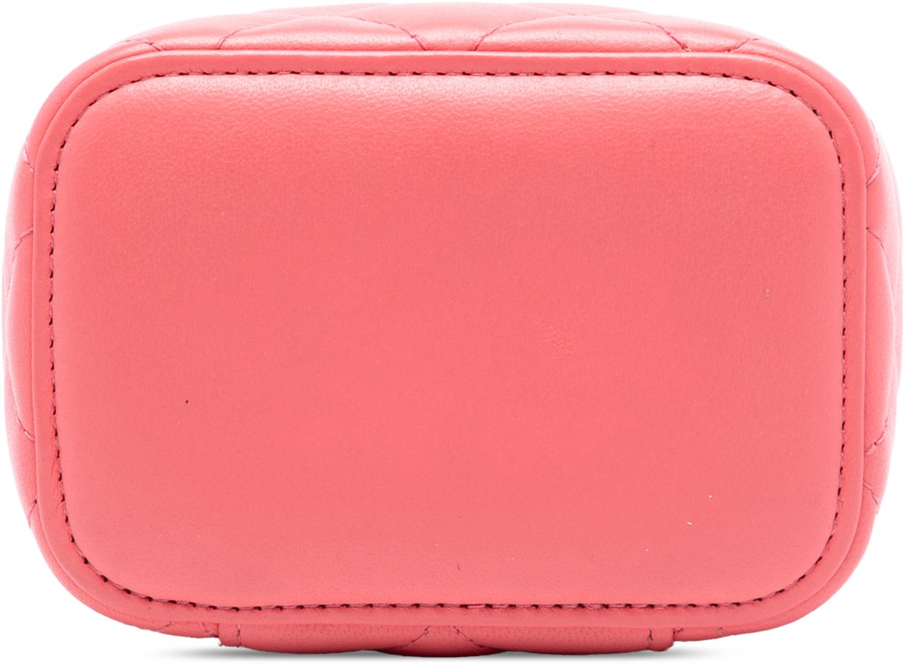 Chanel Mini Quilted Lambskin Pearl Crush Vanity Case With Chain Roze