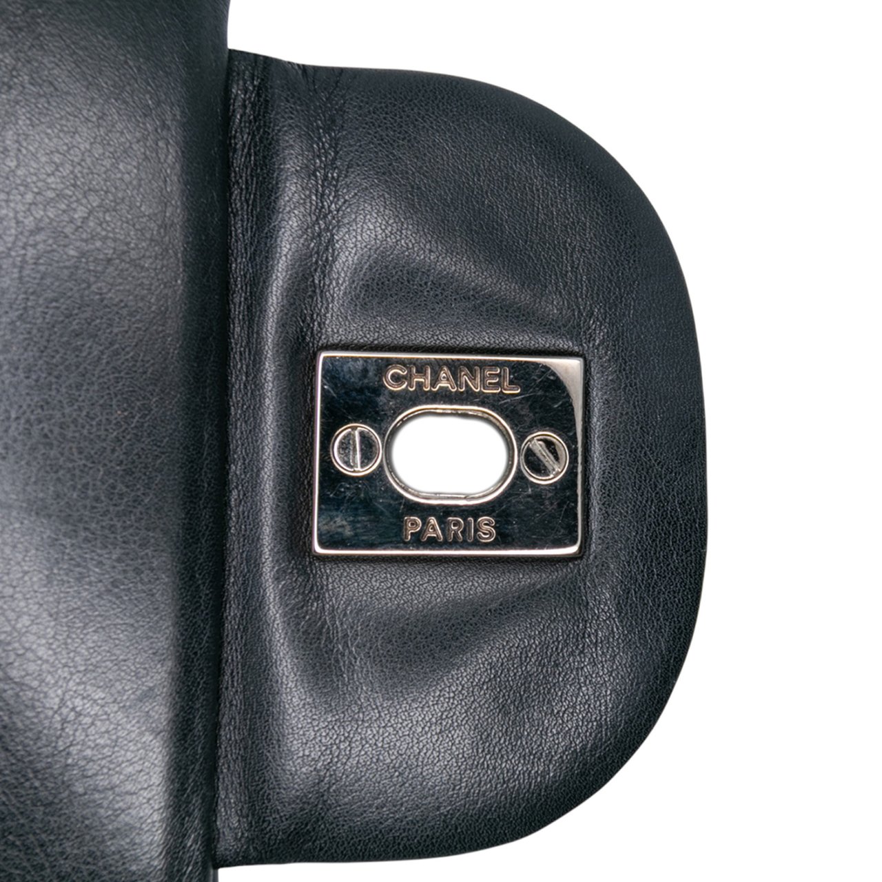 Chanel Jumbo Classic Chevron Patent Single Flap Zwart