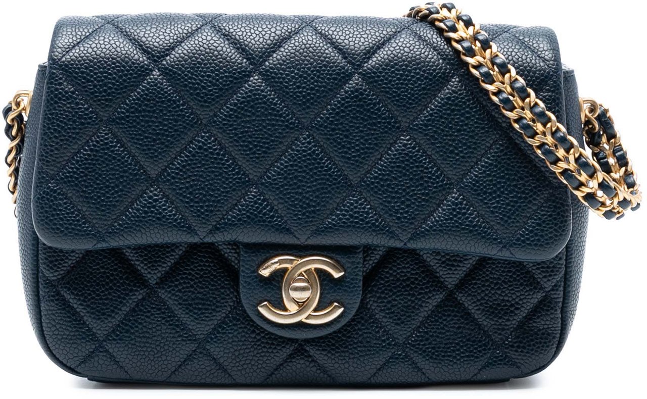 Chanel Mini Quilted Caviar Chain Soul Flap Blauw