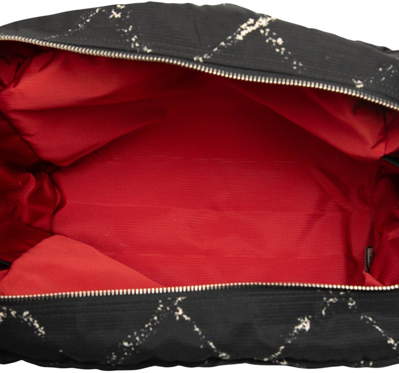 Chanel Old Travel Line Nylon Pouch Zwart