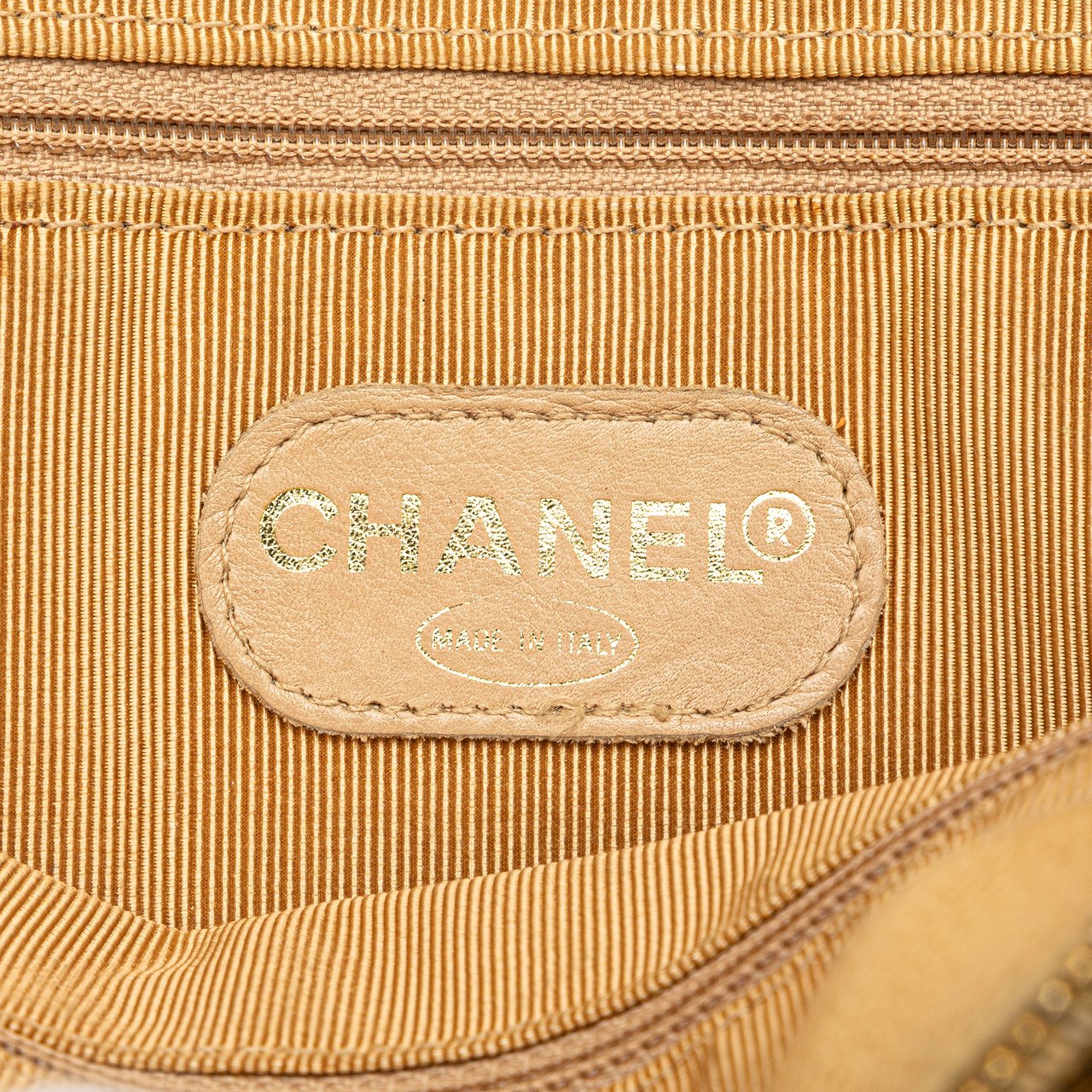 Chanel Caviar Logo Chain Shoulder Bag Geel