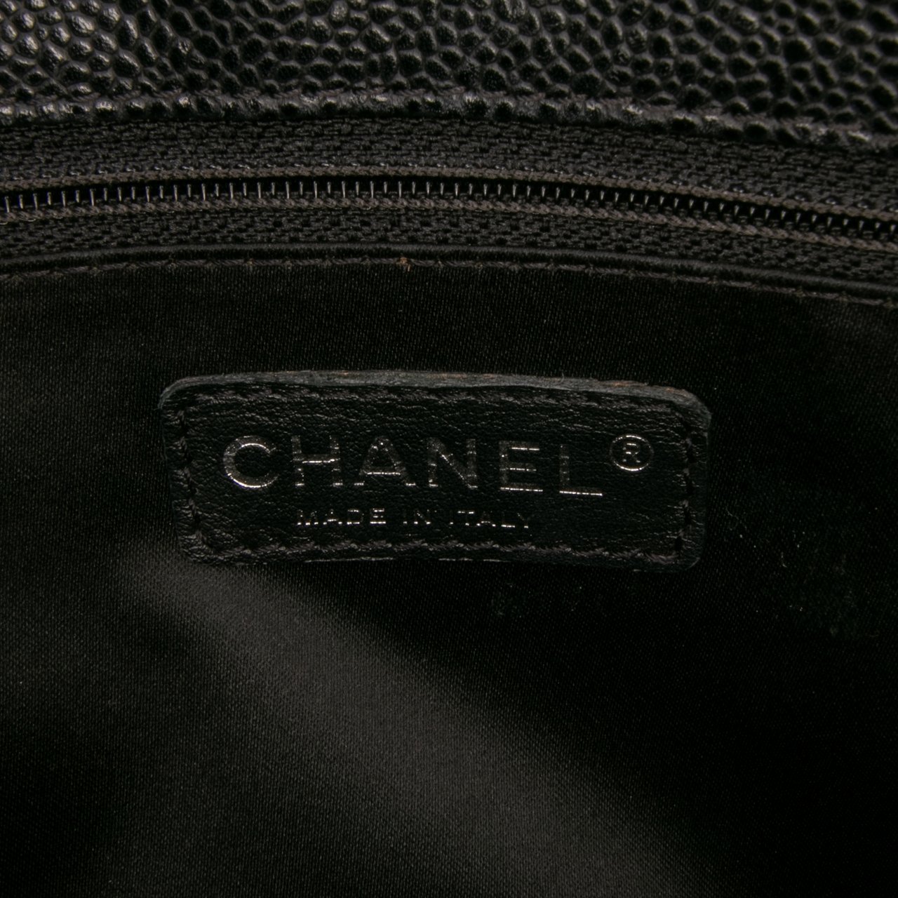 Chanel Caviar Grand Shopping Tote Zwart