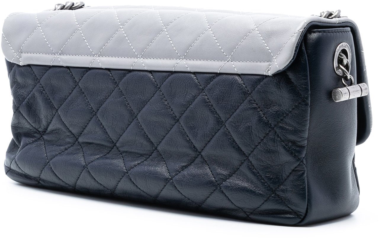 Chanel Large Tricolor Quilted Lambskin Country Chic Flap Blauw
