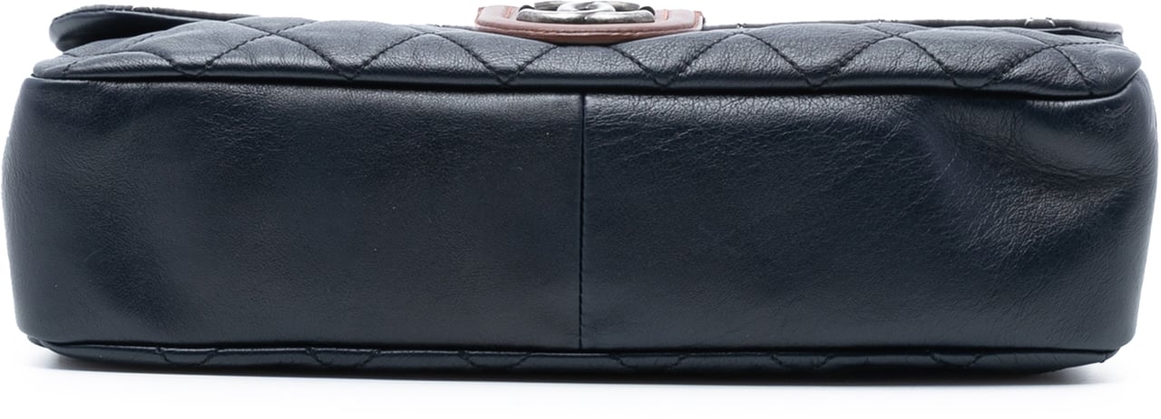 Chanel Large Tricolor Quilted Lambskin Country Chic Flap Blauw