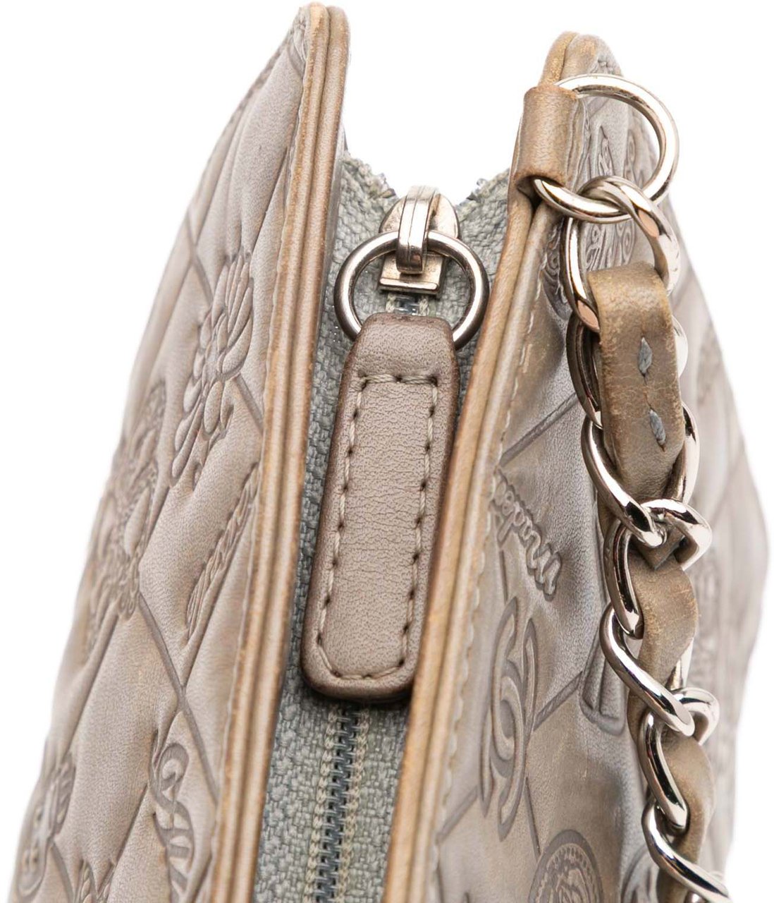 Chanel Embossed Lambskin Lucky Symbols Pochette Bruin