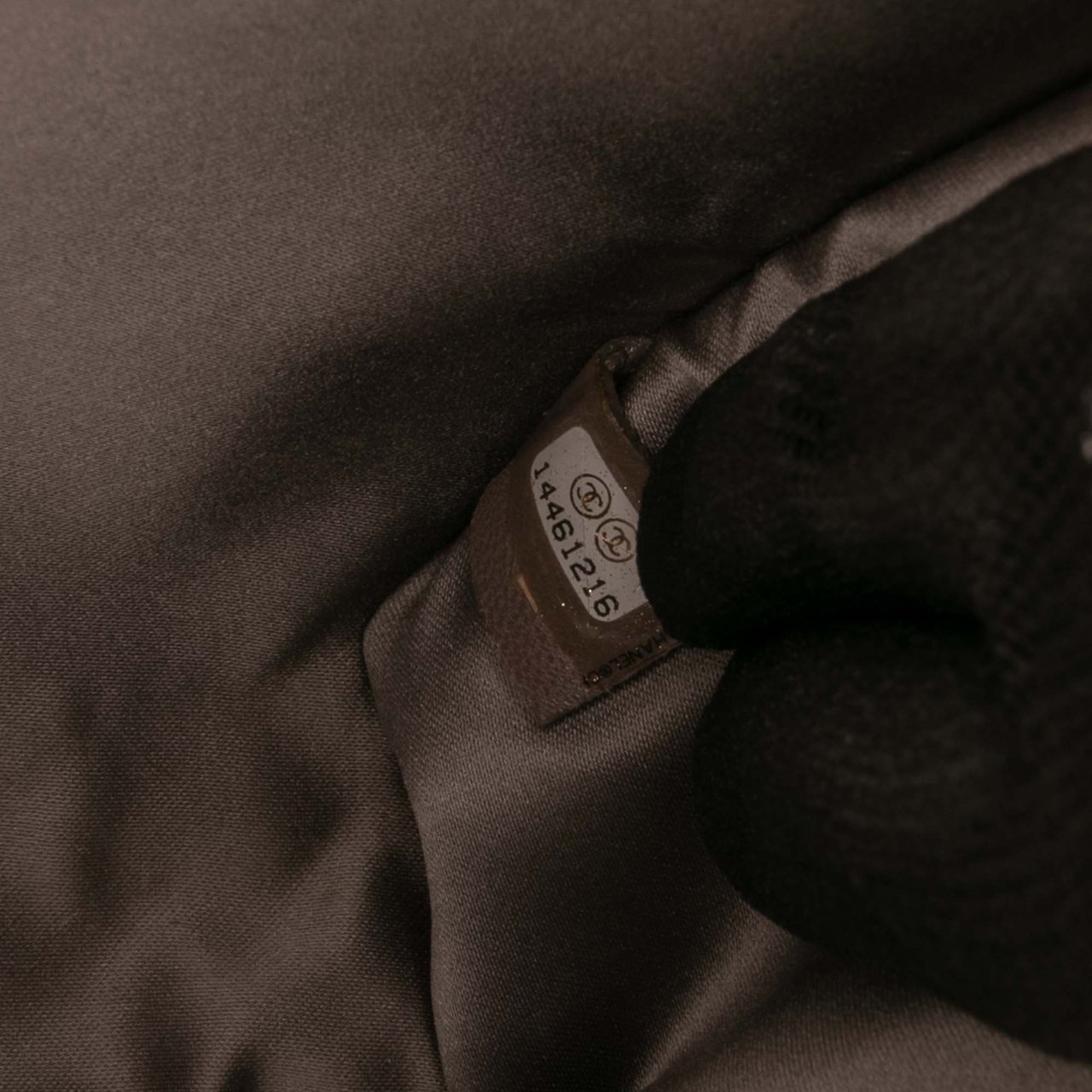 Chanel Embossed Lambskin Lucky Symbols Pochette Bruin