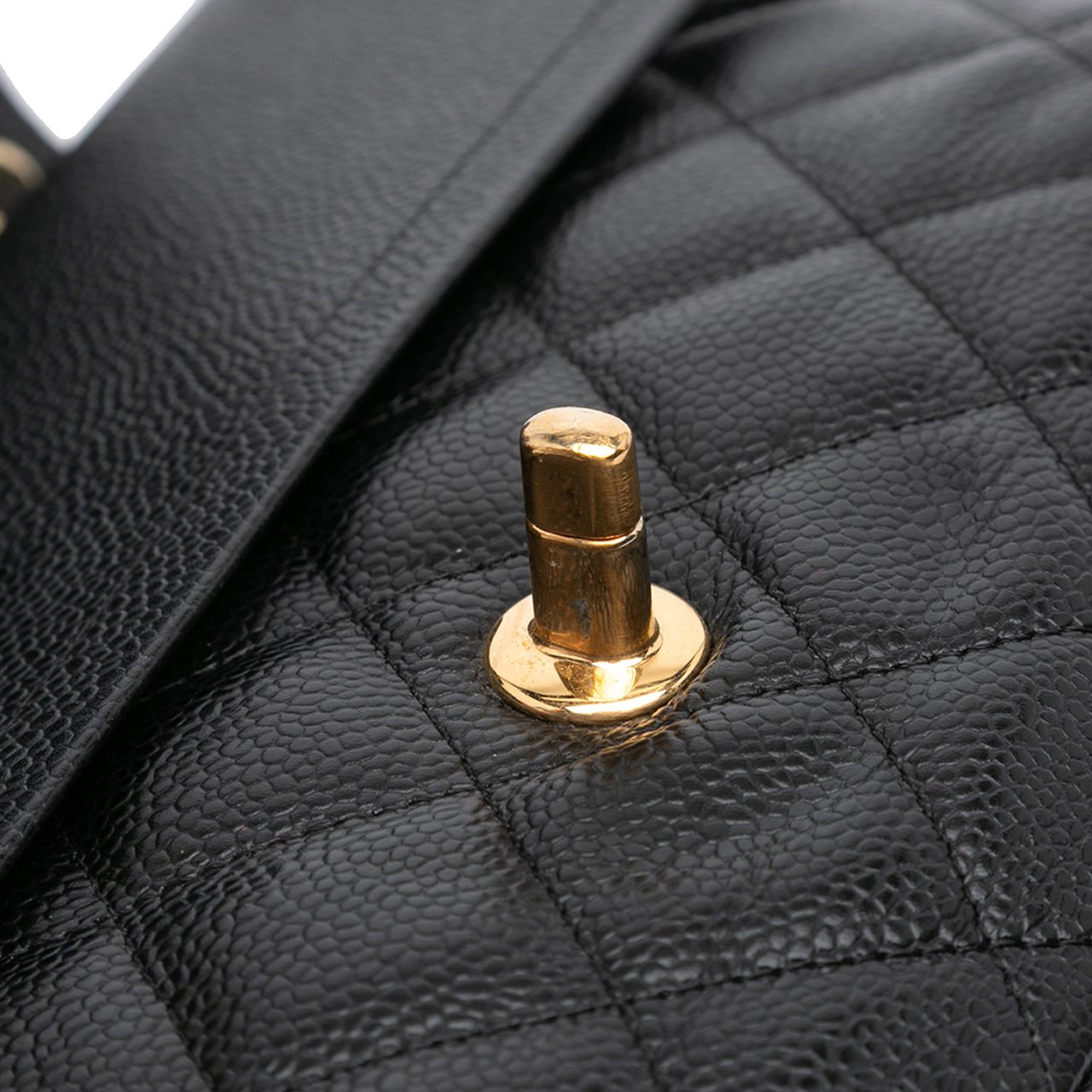Chanel Jumbo Classic Caviar Double Flap Zwart