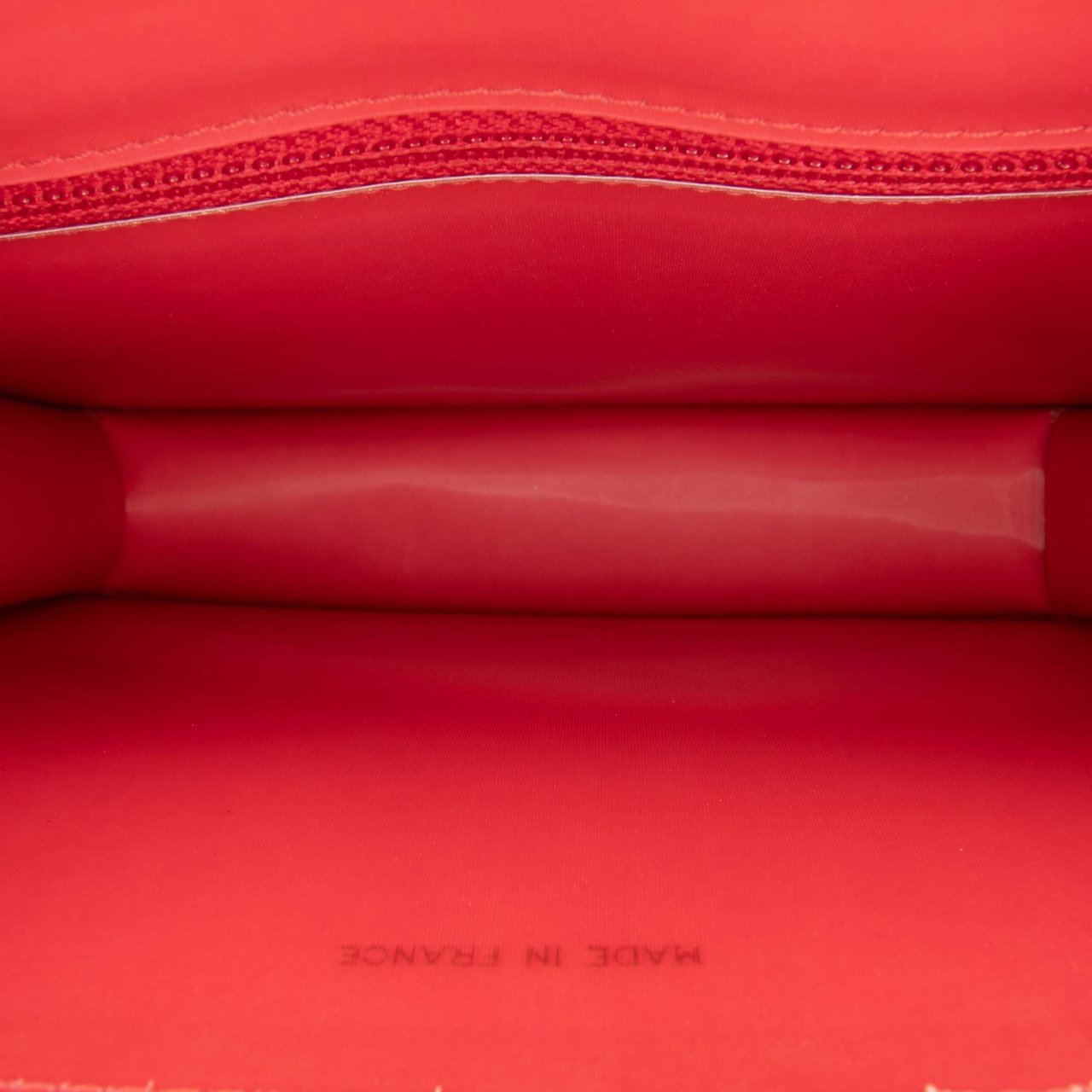 Chanel Vinyl Hologram CC Shoulder Bag Rood