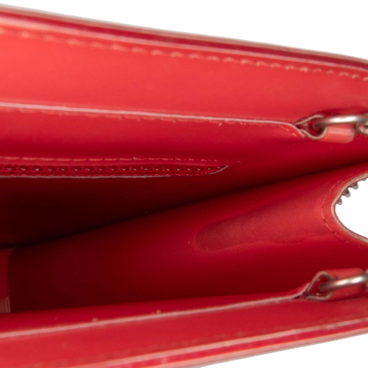 Chanel Vinyl Hologram CC Shoulder Bag Rood