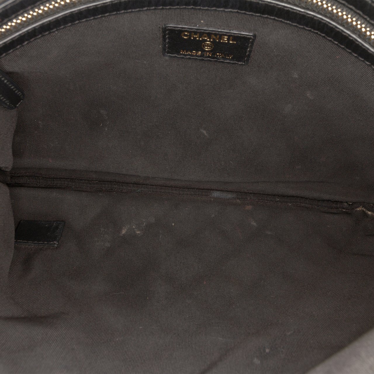 Chanel Medium Quilted Caviar Boy O Case Clutch Zwart